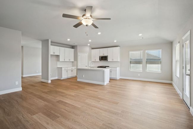 Photo is not of the actual home, but is an inspirational photo of builder’s model home and may depict options, furnishings, and/or decorator features that are not included. | Image 11