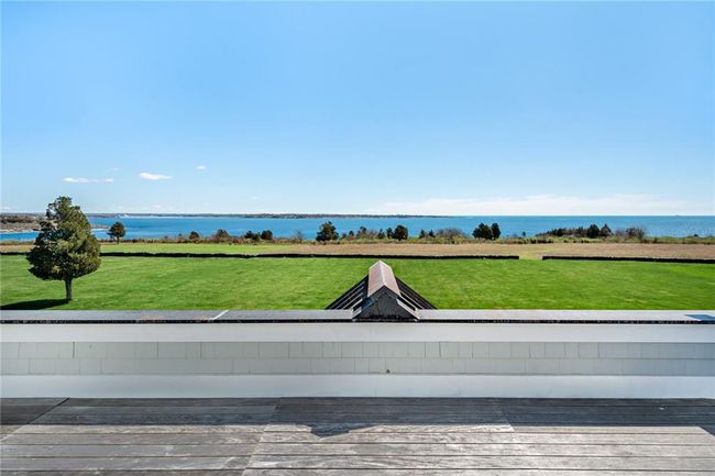 597 Beavertail Rd, Home with 5 bedrooms, 4 bathrooms and 8 parking in Jamestown RI | Image 21