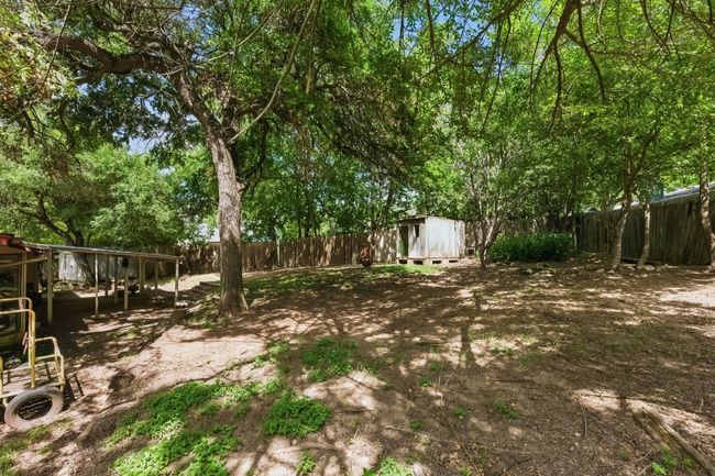 4802 Peach Grove Ct, House other with 5 bedrooms, 2 bathrooms and 2 parking in Austin TX | Image 24