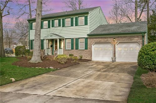 425 Sonora Dr, Hampton, VA, 23669-1215 | Card Image