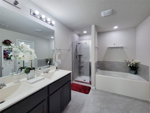610 Autumn Flats Way, Rosharon, TX, 77583-1623 | Card Image