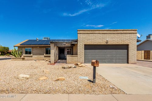 402 E Morrow Dr, Phoenix, AZ, 85024-2862 | Card Image