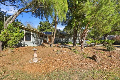 645 Furlong Rd, Sebastopol, CA, 95472-9478 | Card Image