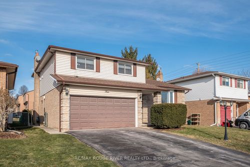 4 Spry Ave, Bowmanville, ON, L1C3T3 | Card Image