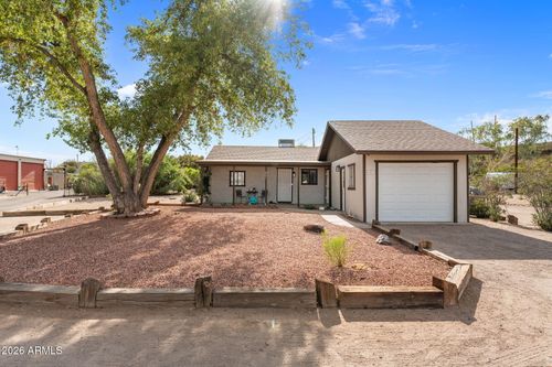 601 Whipple Ct, Wickenburg, AZ, 85390-2370 | Card Image