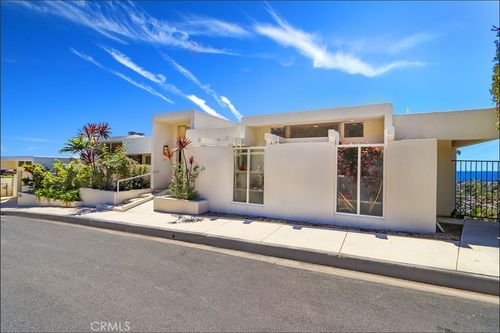 1284 Coronado Dr, Laguna Beach, CA, 92651-1915 | Card Image