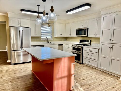 30 H Strange Rd, Lecompte, LA, 71346-9515 | Card Image