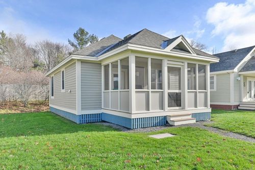 48 Meadow View Lane, Prince Edward, ON, K0K1P0 | Card Image
