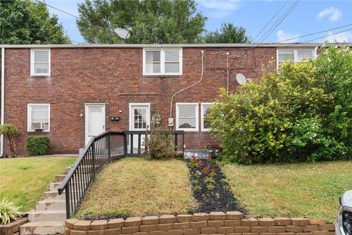 1911 Lafayette St, Swissvale, PA, 15218-2414 | Card Image
