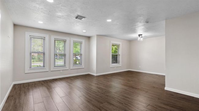 3203 Piney Brook Dr, House other with 3 bedrooms, 2 bathrooms and 2 parking in La Porte TX | Image 5