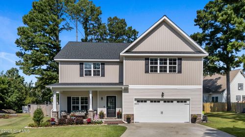2202 Sophia Cir, Winterville, NC, 28590-8101 | Card Image
