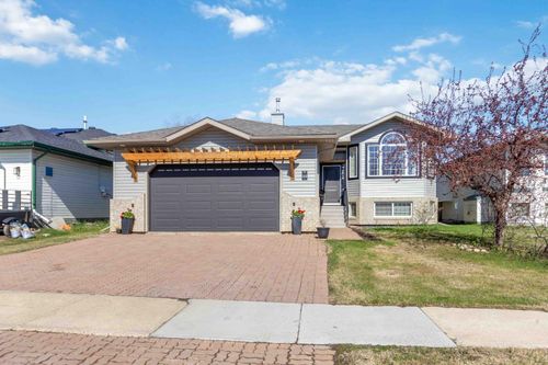 193 Boisvert Pl, Fort Mcmurray, AB, T9K1S8 | Card Image