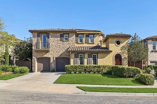 5527 Alexandrine Ct, Oceanside, CA, 92057-1953 | Card Image