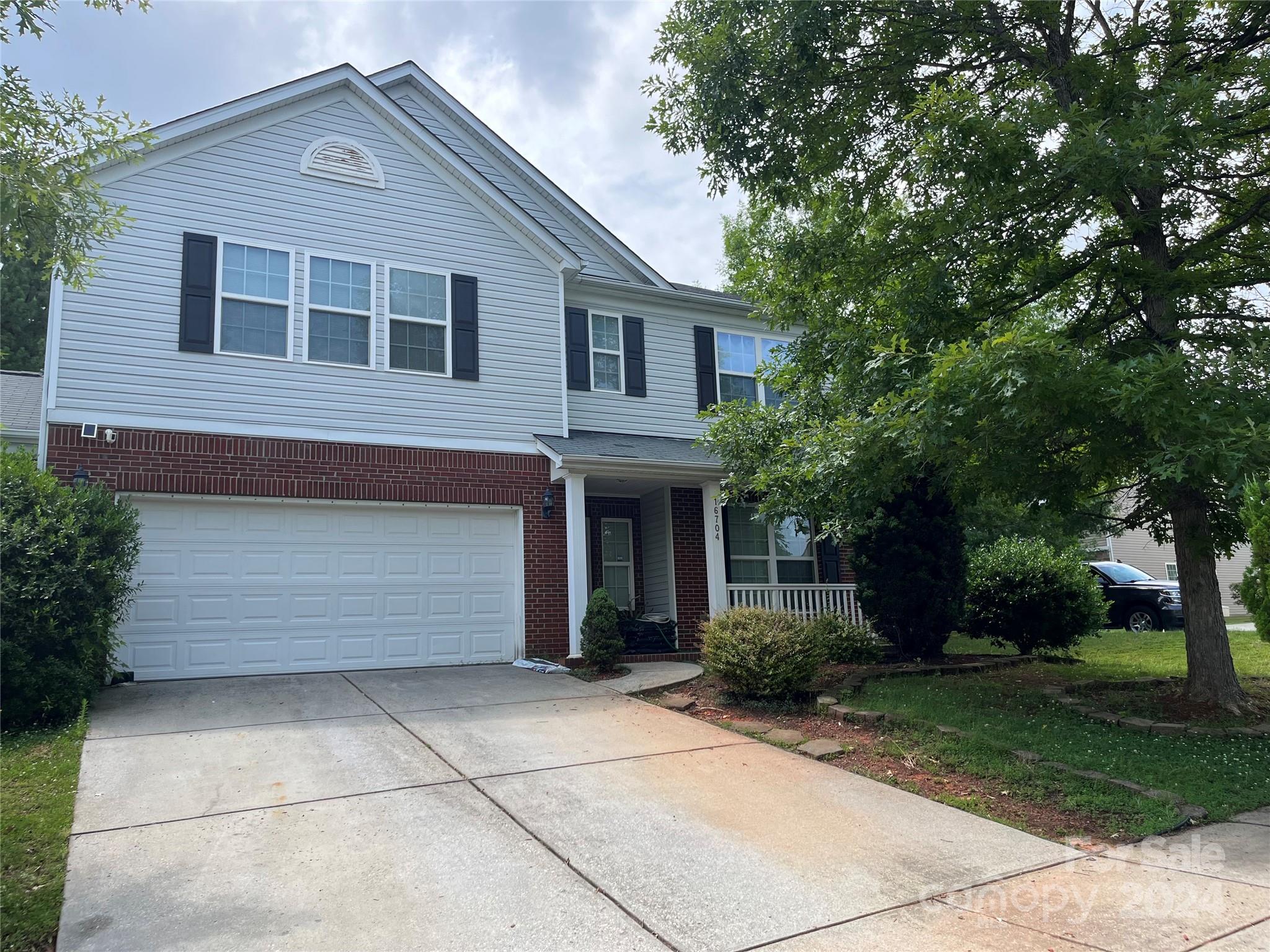 Prairie Falcon Ln, Charlotte, NC 28278