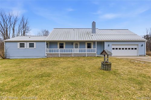5265 Smiths Creek Rd, Kimball, MI, 48074-3809 | Card Image