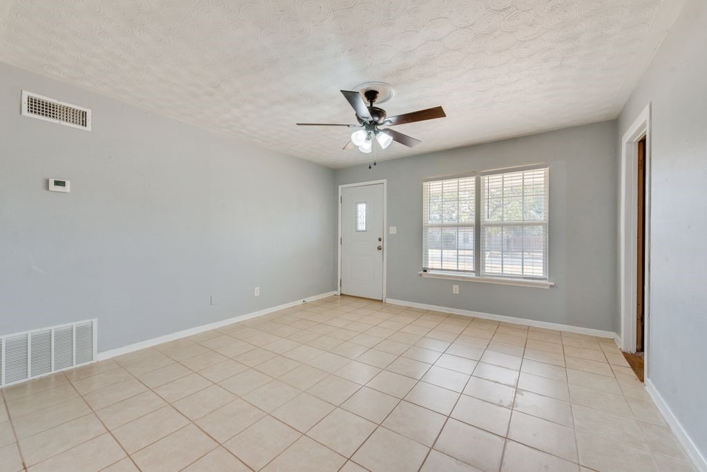 Residential Lease in Fort Worth 4