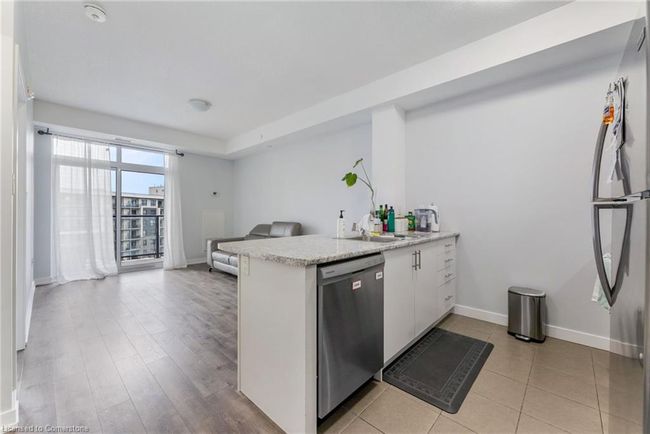 501 - 125 Shoreview Pl, House attached with 1 bedrooms, 1 bathrooms and 1 parking in Stoney Creek ON | Image 4