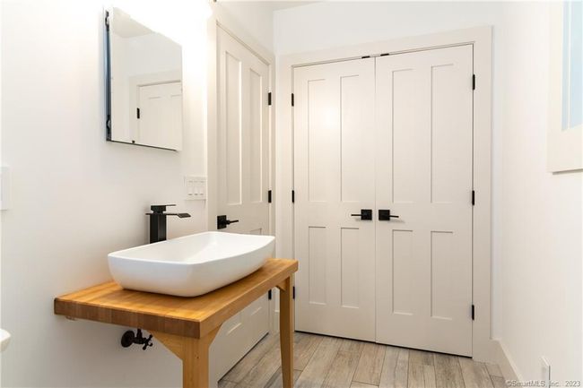 Laundry Closet in Bath | Image 18