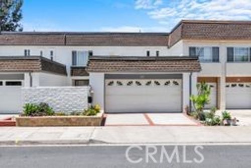 32 Senisa, Irvine, CA, 92612-2112 | Card Image