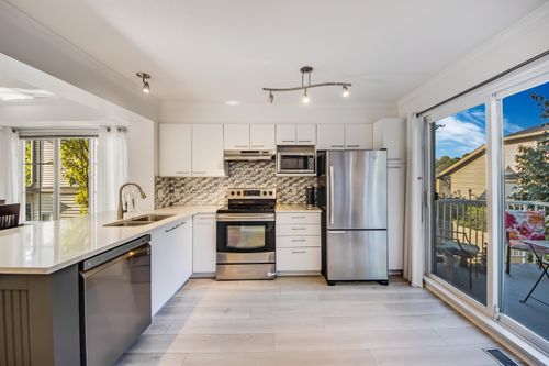 78-20560 66 Ave, Langley, BC, V2Y2Y8 | Card Image