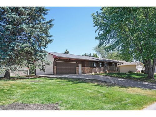 1515 143rd Ave Ne, Ham Lake, MN, 55304-6804 | Card Image