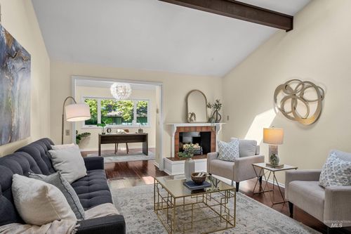 7267 W Cascade Dr, Boise, ID, 83704-8635 | Card Image