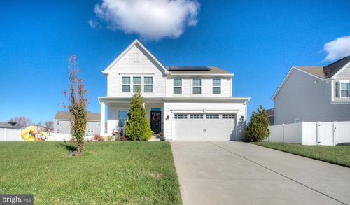 8 Eichmann Way, WOODSTOWN, NJ, 08098-1366 | Card Image