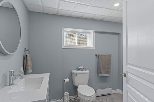 324 13 Island Lake Rd, House other with 4 bedrooms, 4 bathrooms and 15 parking in Godfrey ON | Image 37