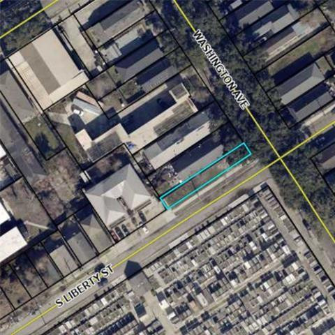 Land in New Orleans