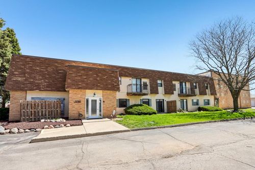 103-12765 W Hampton Avenue, Butler, WI, 53007 | Card Image