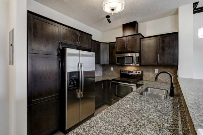 221 - 35 Inglewood Park Se, Home with 1 bedrooms, 1 bathrooms and 1 parking in Calgary AB | Image 6
