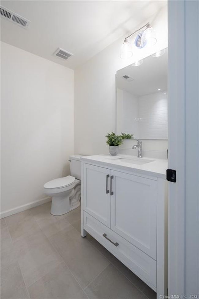 20 Jeffrey Lane, House other with 4 bedrooms, 3 bathrooms and null parking in Southington CT | Image 23