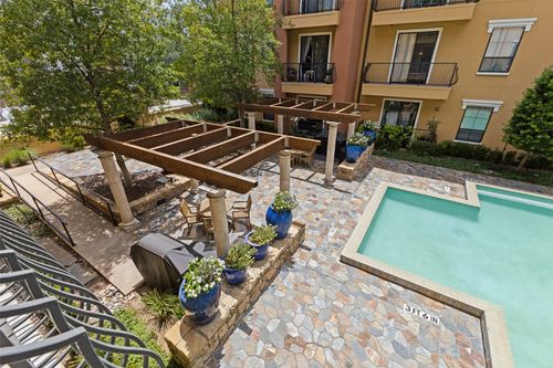 302-8616 Turtle Creek Blvd, Dallas, TX, 75225-4018 | Card Image