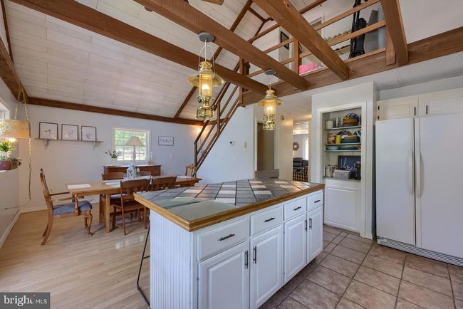 402 Swamp Rd, House other with 3 bedrooms, 2 bathrooms and null parking in MORGANTOWN PA | Image 9