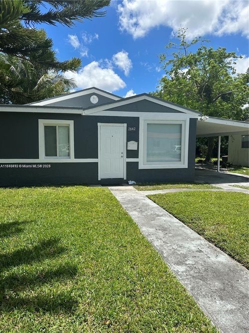 2842 Washington St, Hollywood, FL, 33020-4728 | Card Image