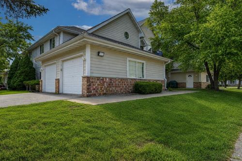 1-501 Lawson School Road, Delavan, WI, 53115 | Card Image
