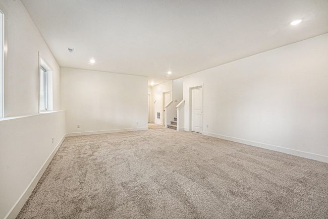 8275 Mcarthur Ave Ne, House other with 4 bedrooms, 3 bathrooms and null parking in Belding MI | Image 22