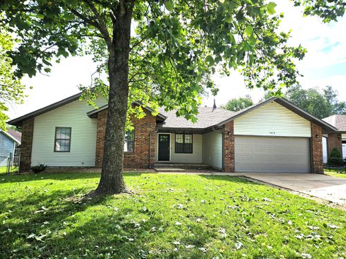 4810 W Tarkio Street, Springfield, MO, 65802 | Card Image