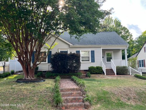 436 Rollingwood Cir, Fayetteville, NC, 28305-4630 | Card Image