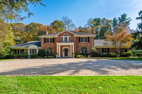 30 Underhill Rd, Locust Valley, NY, 11560-2216 | Card Image