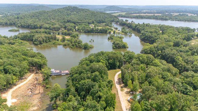 0 Beech Creek Loop, Home with 0 bedrooms, 0 bathrooms and null parking in Clifton TN | Image 8