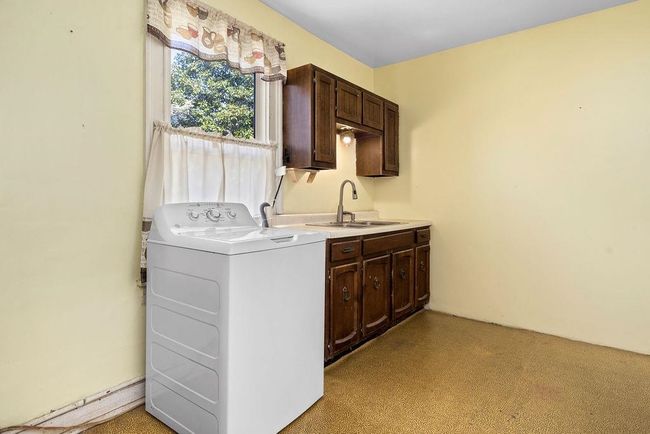 105 Austin Ave, House other with 2 bedrooms, 1 bathrooms and null parking in STAUNTON VA | Image 21