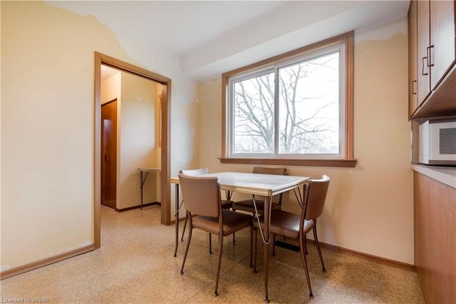 383 Forest Hill Dr, House other with 3 bedrooms, 2 bathrooms and 3 parking in Kitchener ON | Image 14