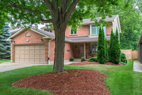 62 Chalfont Cres, London, ON, N6H4Y3 | Card Image