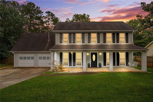 4267 Keheley Rd Ne, Marietta, GA, 30066-1911 | Card Image