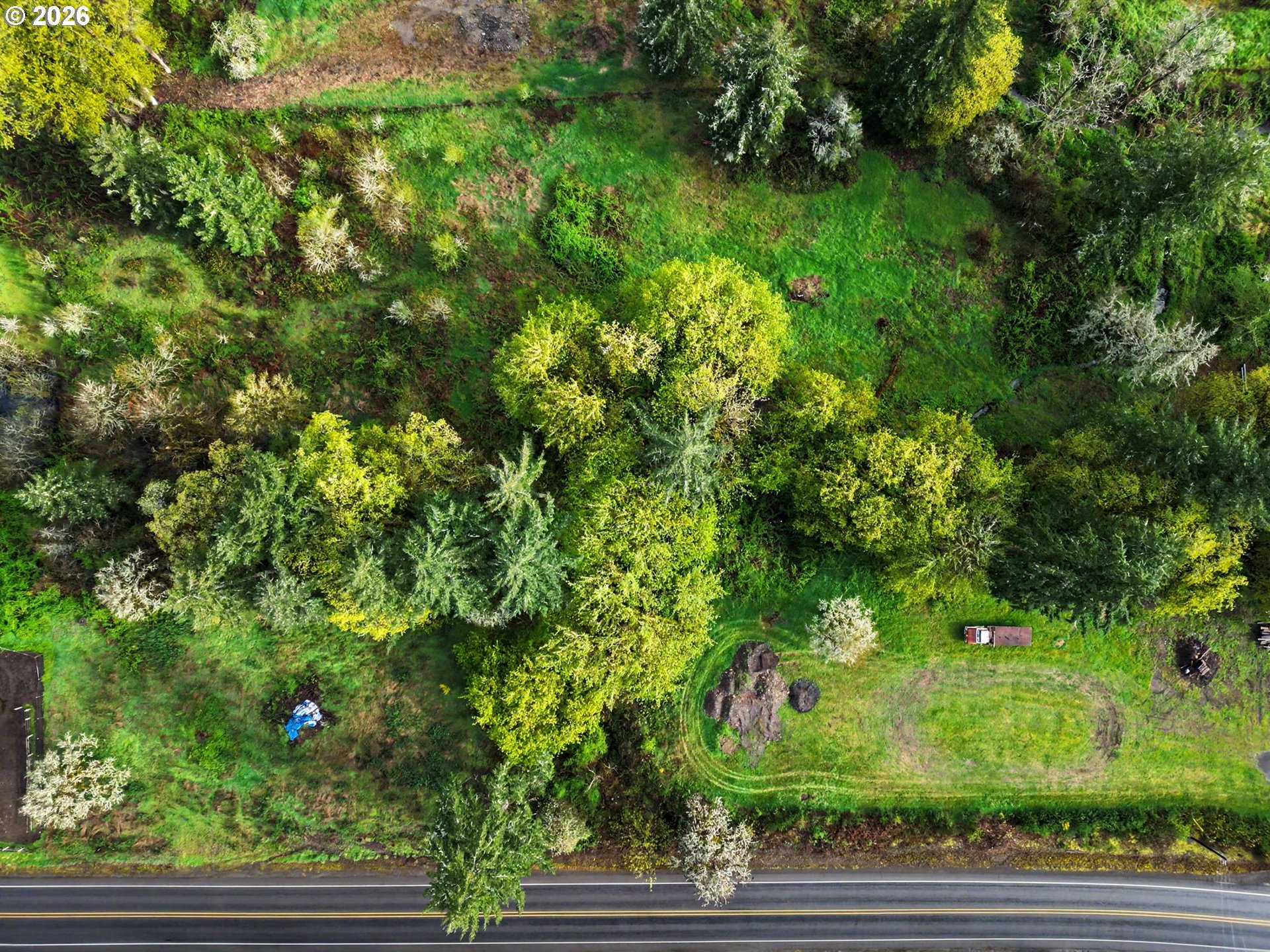 Land in Lyons 5