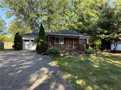 1528 Dover Center Rd, Westlake, OH, 44145-2234 | Card Image