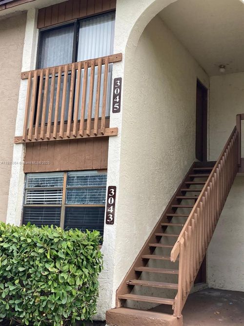 f-3045 Nw 118th Dr, Coral Springs, FL, 33065-3358 | Card Image