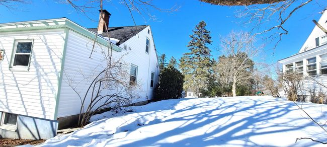 62 Maple St, House other with 2 bedrooms, 1 bathrooms and null parking in Somersworth NH | Image 28
