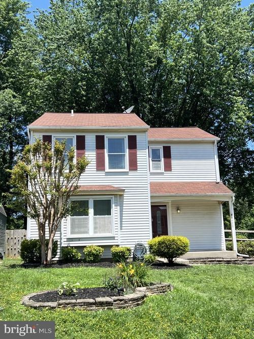 6428 Tamarack Cir, SYKESVILLE, MD, 21784-7967 | Card Image